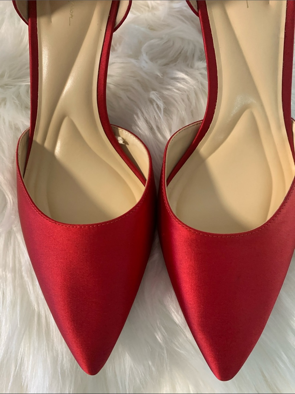 Red Satin Pointed-Toe Ankle-Strap Heels with Bow Accent by Jessica Simpson 9.5M - Picture 10 of 10